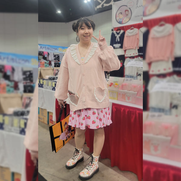 Flower Dream Ruffled Collar Cardigan in Pink