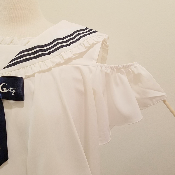 "Snow Smoothie" Sailor Collar Top + Ruffle Skirt 2-Piece Set